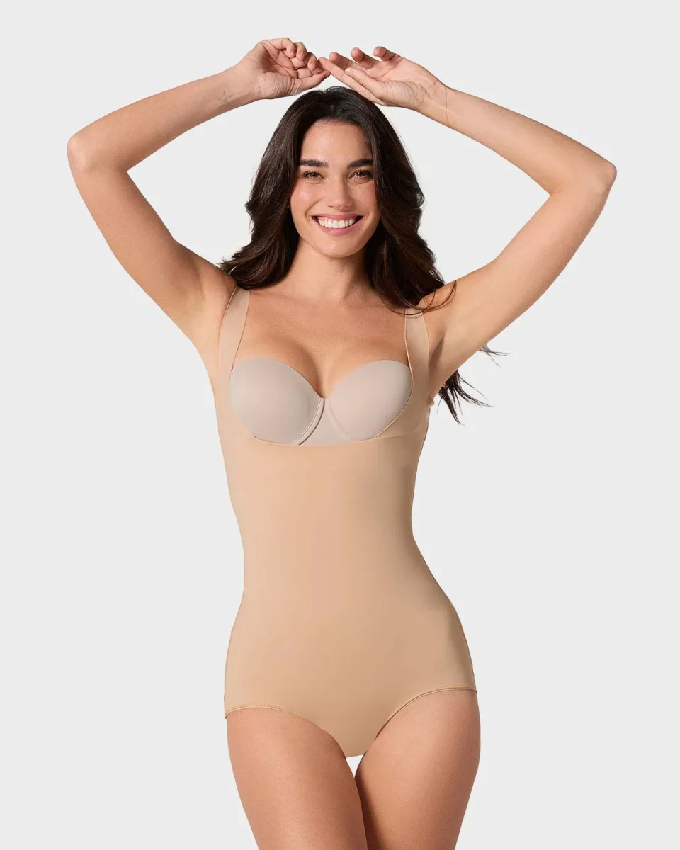 Body faja moldeador de aspecto invisible en glúteos - Imagen 2