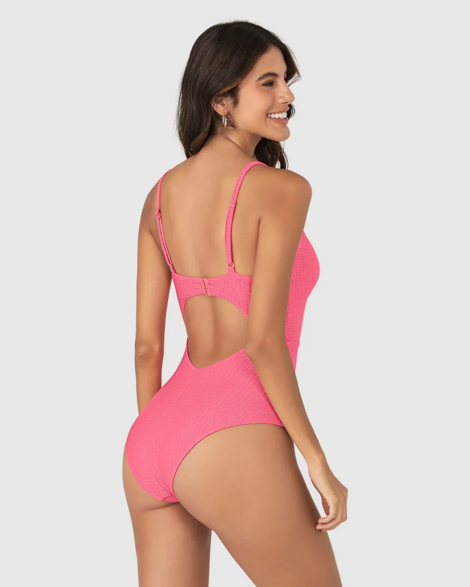 Vestido de baño entero de control suave con detalle de escote cruzado - Imagen 3