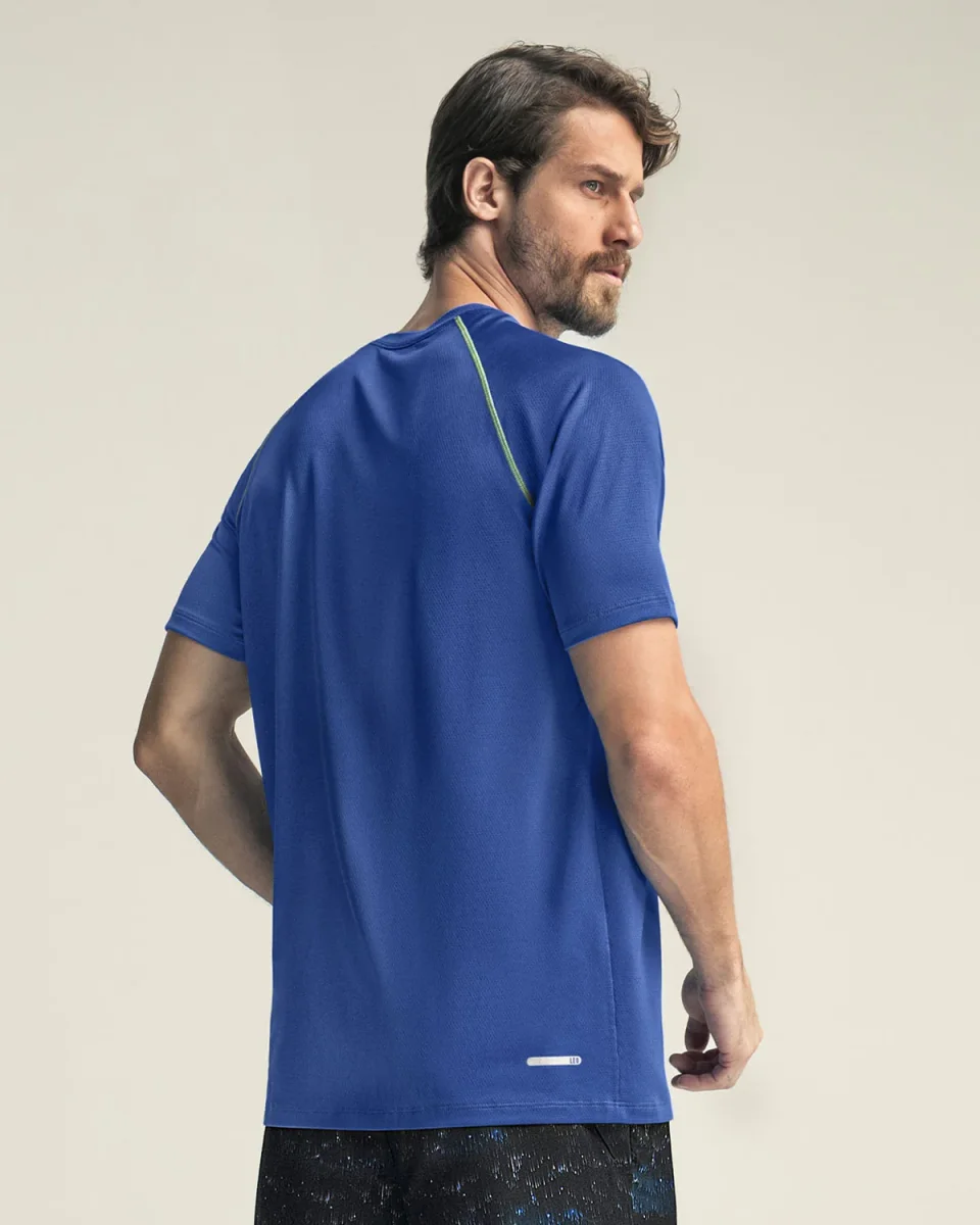 Camiseta deportiva con tela texturizada y transpirable - Imagen 9