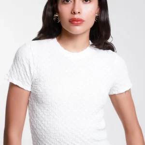 Blusa Escote Redondo Texturizada