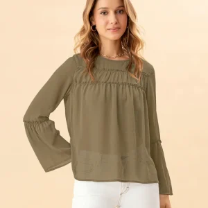 Blusa con recogidos en frente y mangas