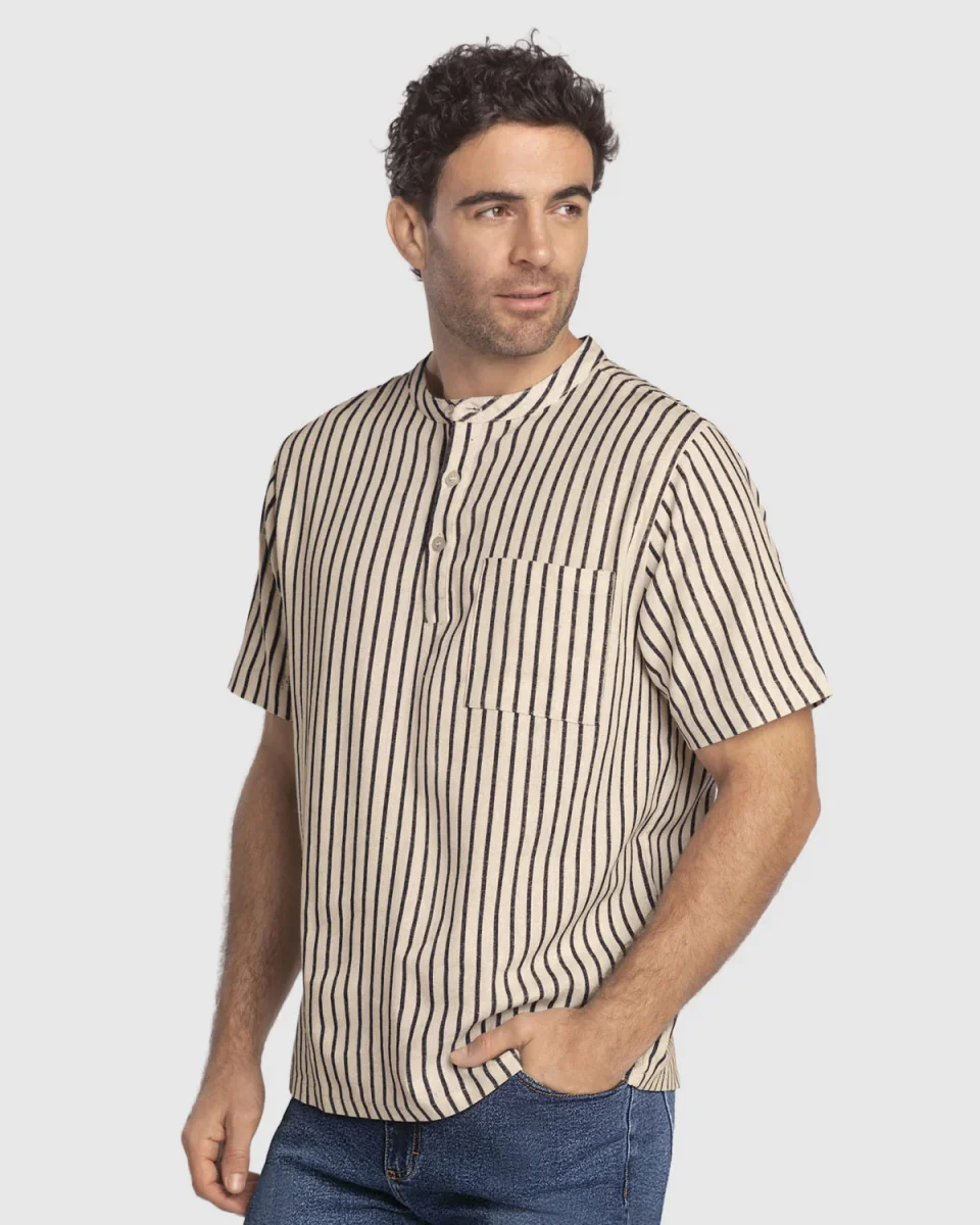 Camisa manga corta cuello nerú en tela tipo lino - Imagen 2